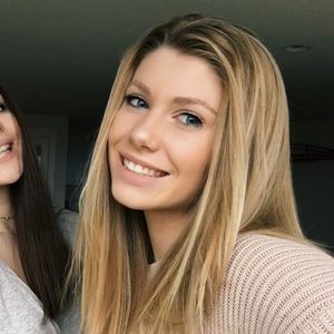 Meet your Posher, Laurel